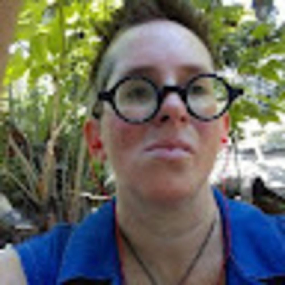 Meet your Posher, Sharon
